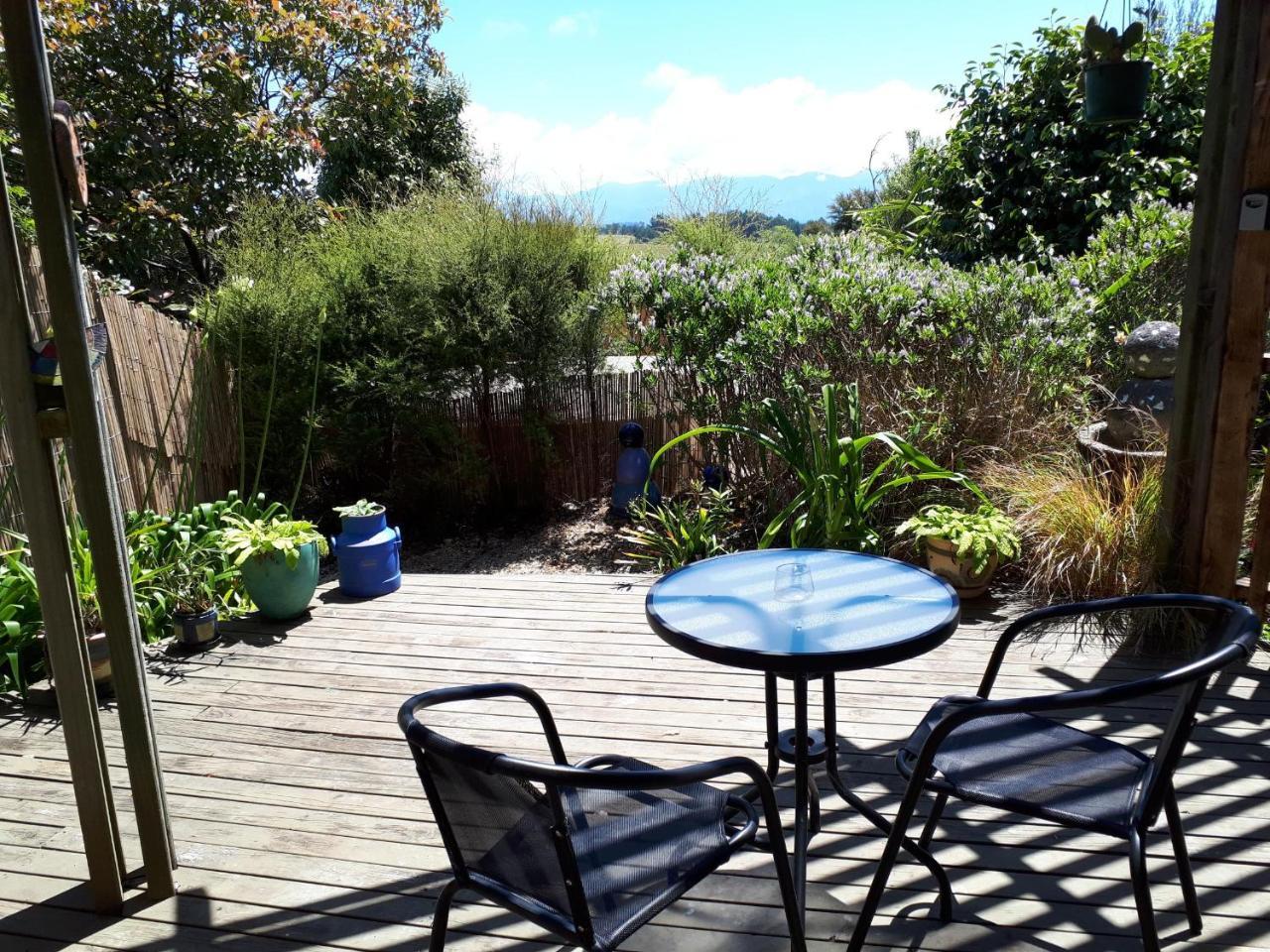 Mahana Hideaway Exterior photo